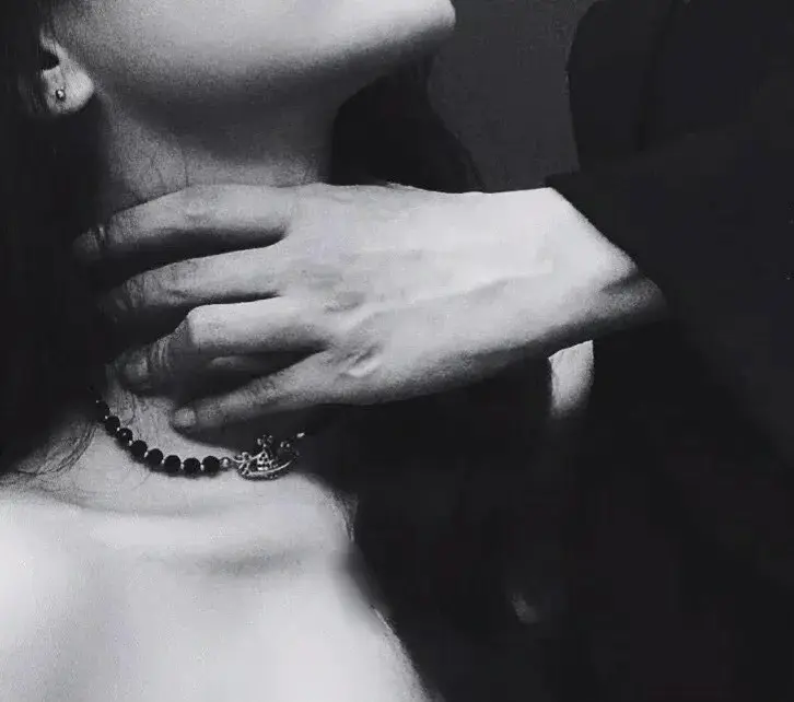 西檬之家Tickle究竟是什么?字母圈中的轻触玩法解析 一